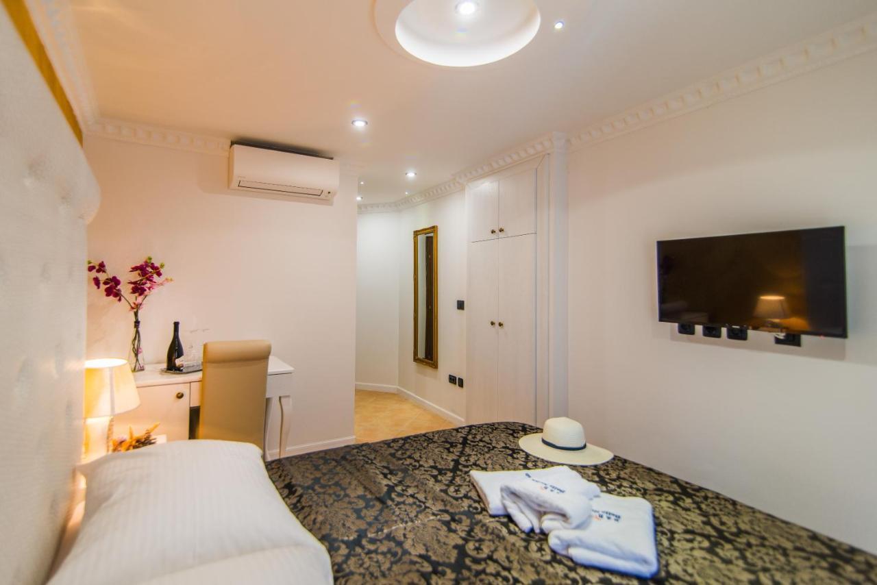 רוביני Bella Natka Bed And Breakfast מראה חיצוני תמונה